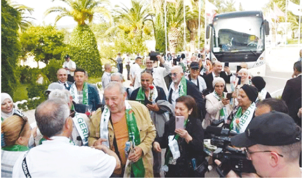 في إطار مد جسور التواصل مع الجالية الوطنية بالمهجر: وفد من المسنين المغتربين يزور المدينة السياحية بقالمة