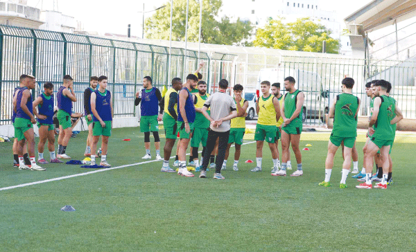 المنافس يحشد الجماهير: مدرب السنافر يخشى الإرهاق